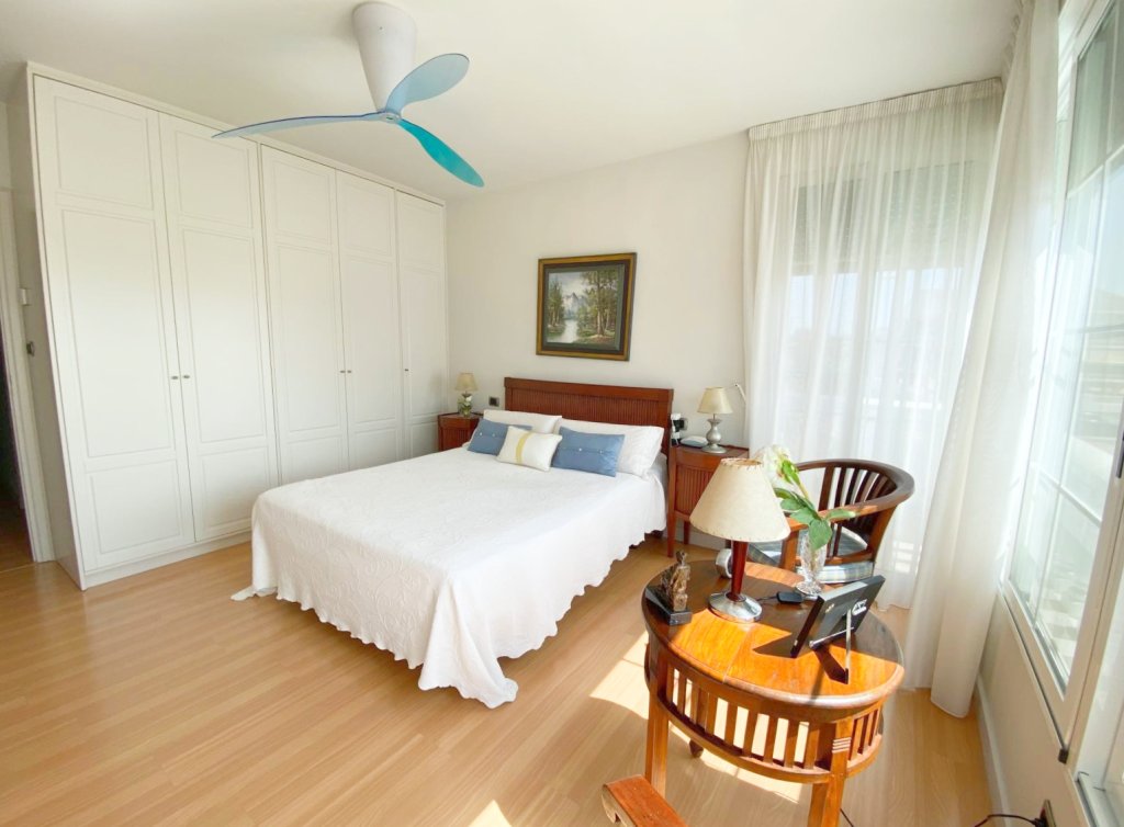 Venta - Chalet - Los Alcázares