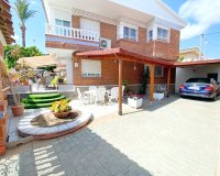 Venta - Chalet - Los Alcázares