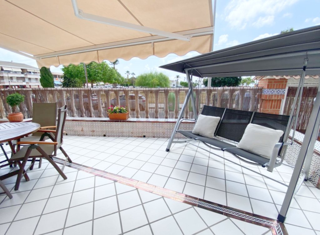 Venta - Chalet - Los Alcázares