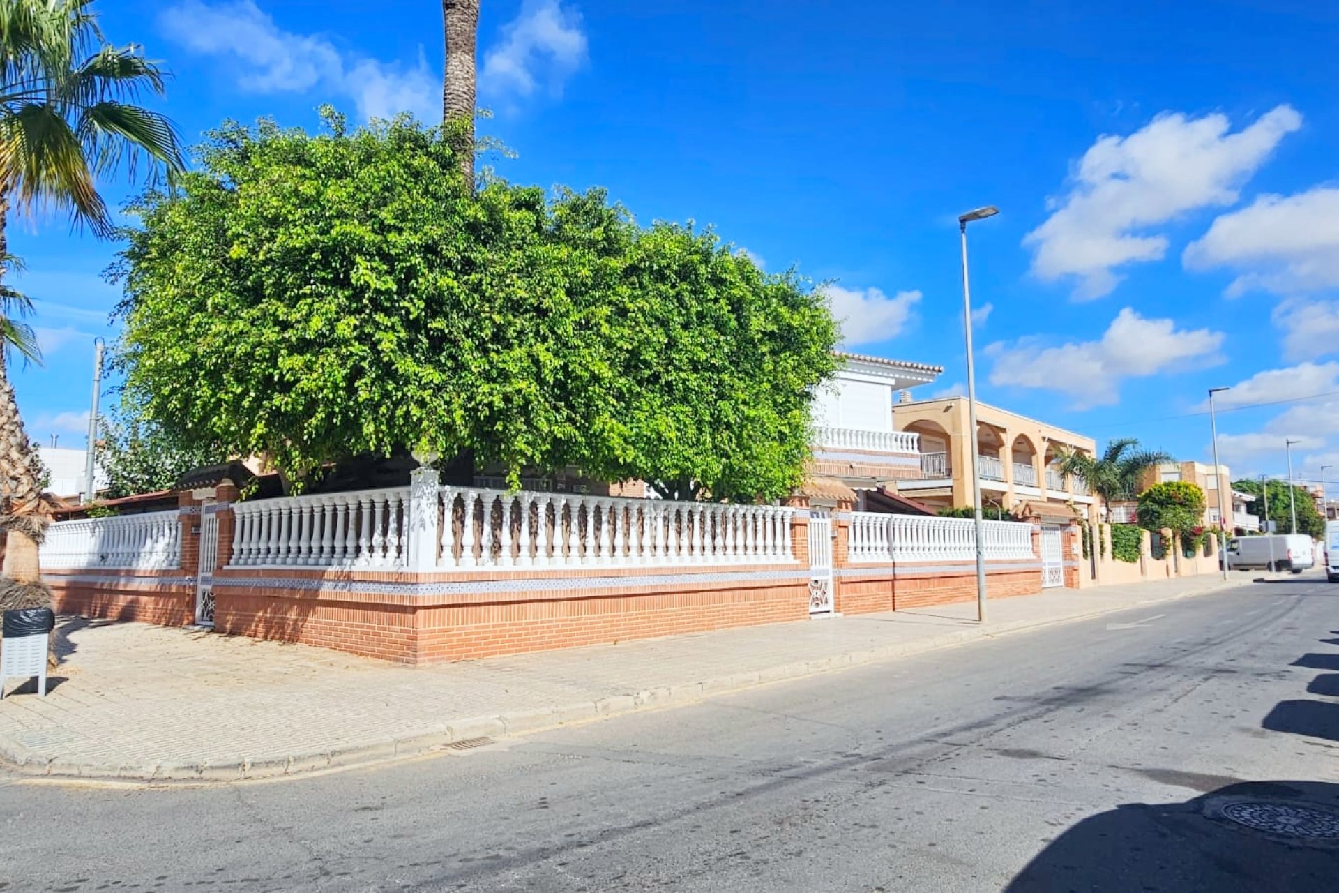 Venta - Chalet - Los Alcázares