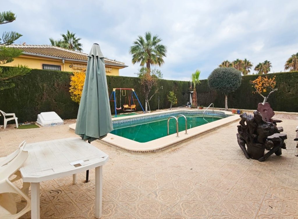 Venta - Chalet - Los Alcázares