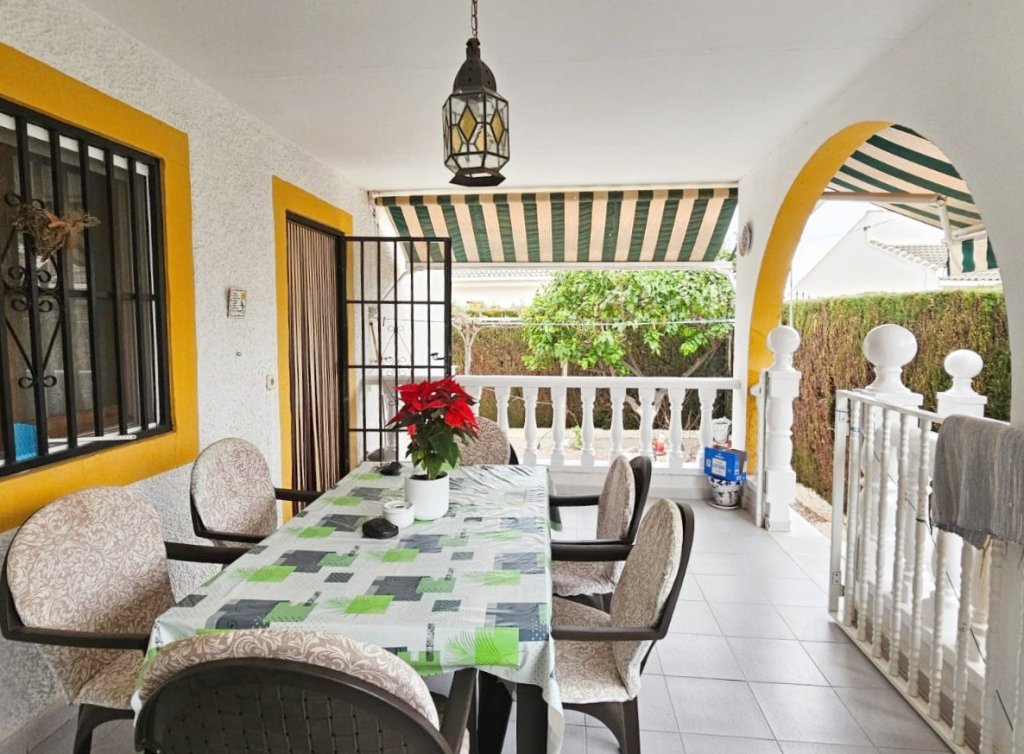 Venta - Chalet - Los Alcázares