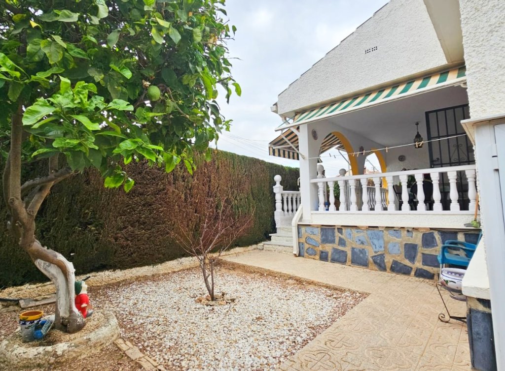 Venta - Chalet - Los Alcázares