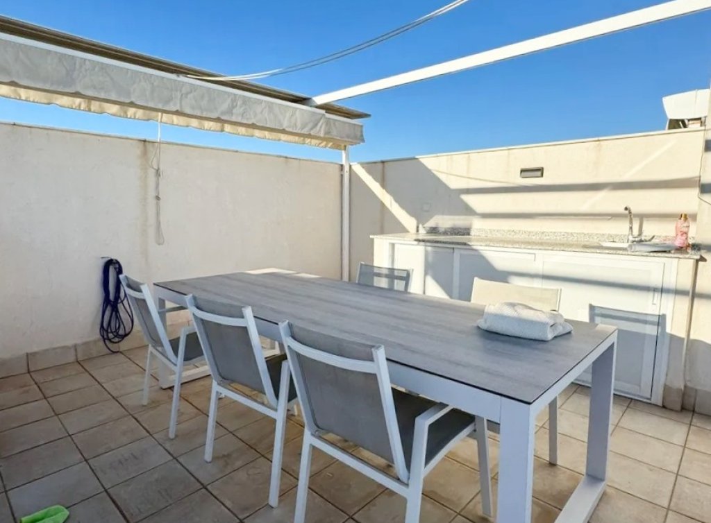 Venta - Chalet - Los Alcázares