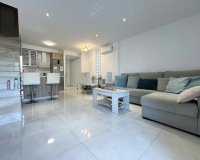 Venta - Chalet - Los Alcázares