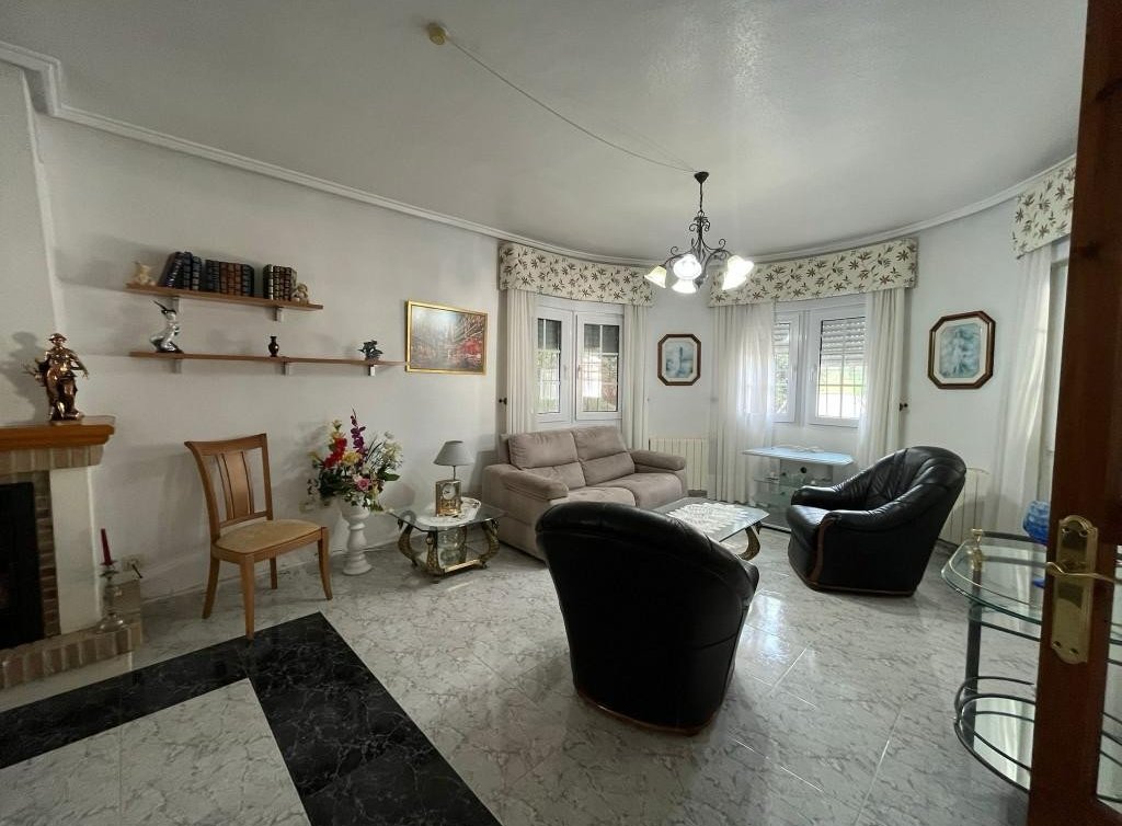 Venta - Chalet - Los Alcázares