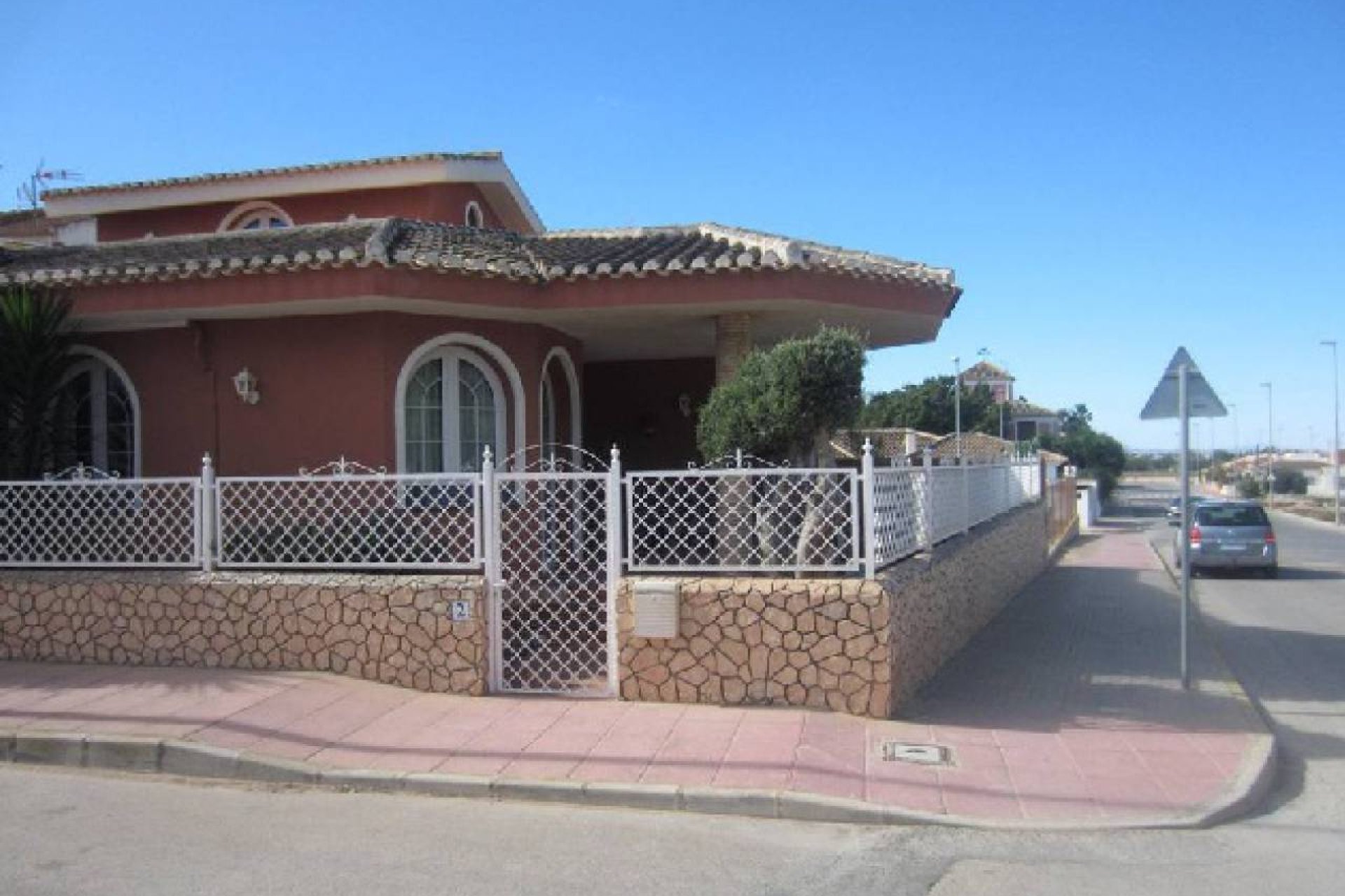 Venta - Chalet - Roda - Dolores de Pacheco