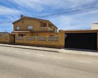 Sale - Villa - Los Alcázares