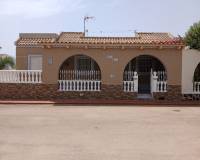 Sale - Bungalow - Los Alcázares